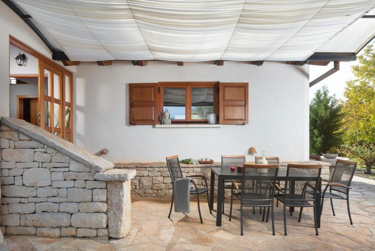 Villa Bella Collina In Krajcar Brijeg - Haus Fuer 4-5 Personen