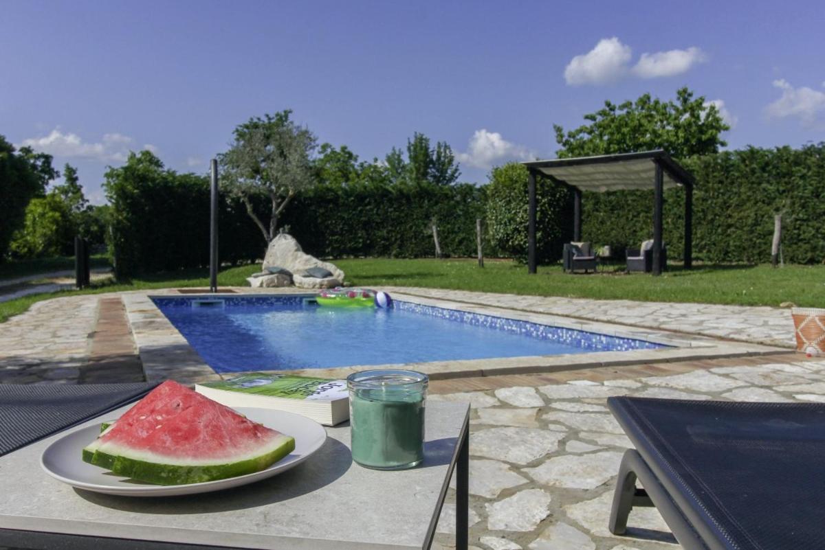 Bella Collina In Krajcar Brijeg - Haus Fuer 4-5 Personen Villa